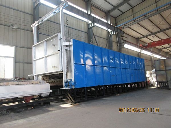 大型臺(tái)車(chē)淬火爐